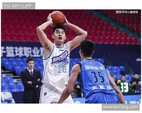 上海篮球队包夹战术解析及其在比赛中的应用与影响